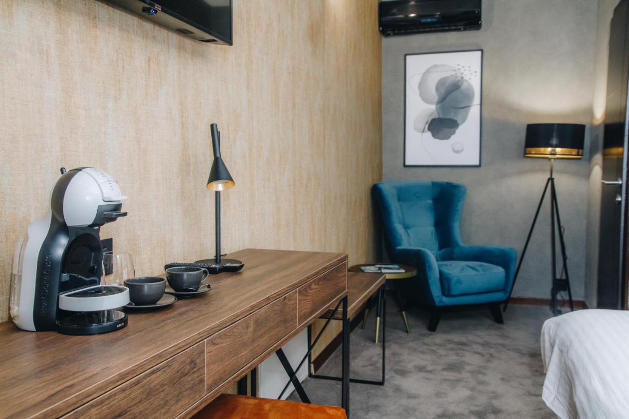 Boutique Luxury Apartments ครากูเยวัตส์ ภายนอก รูปภาพ