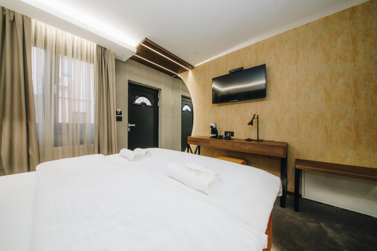 Boutique Luxury Apartments ครากูเยวัตส์ ภายนอก รูปภาพ