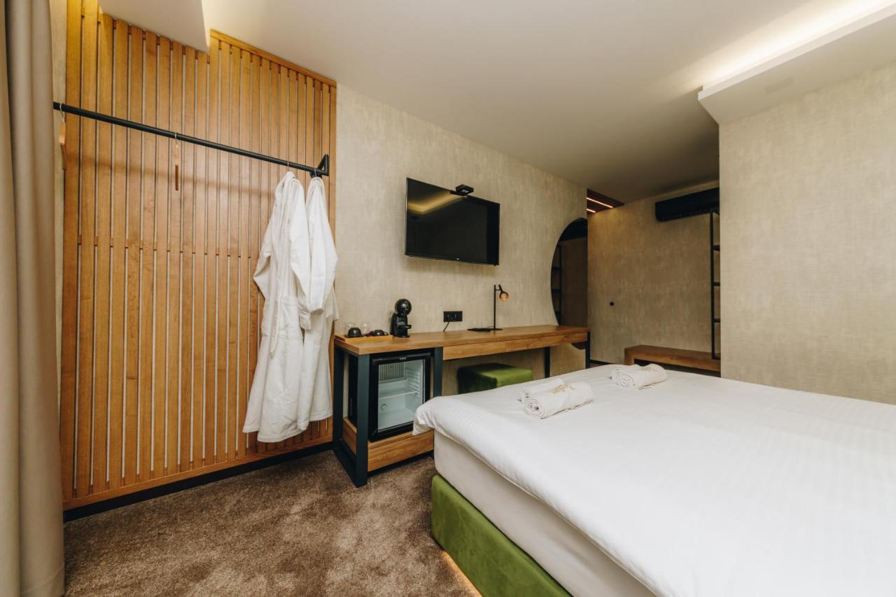 Boutique Luxury Apartments ครากูเยวัตส์ ภายนอก รูปภาพ