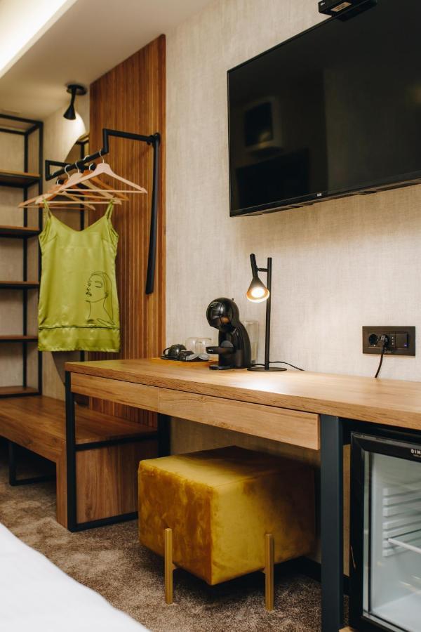 Boutique Luxury Apartments ครากูเยวัตส์ ภายนอก รูปภาพ