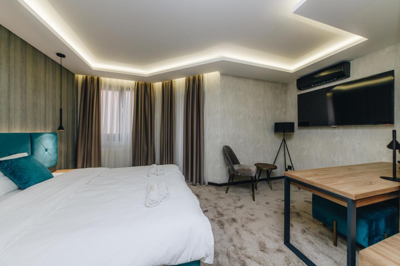 Boutique Luxury Apartments ครากูเยวัตส์ ภายนอก รูปภาพ